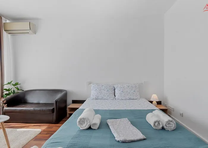 Garsoniera DreamHouse Titan - Rasarit de Soare Apartment Bucureşti